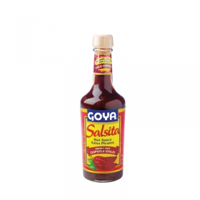 GOYA® Chipotle Peppers Hot Sauce 226ml
